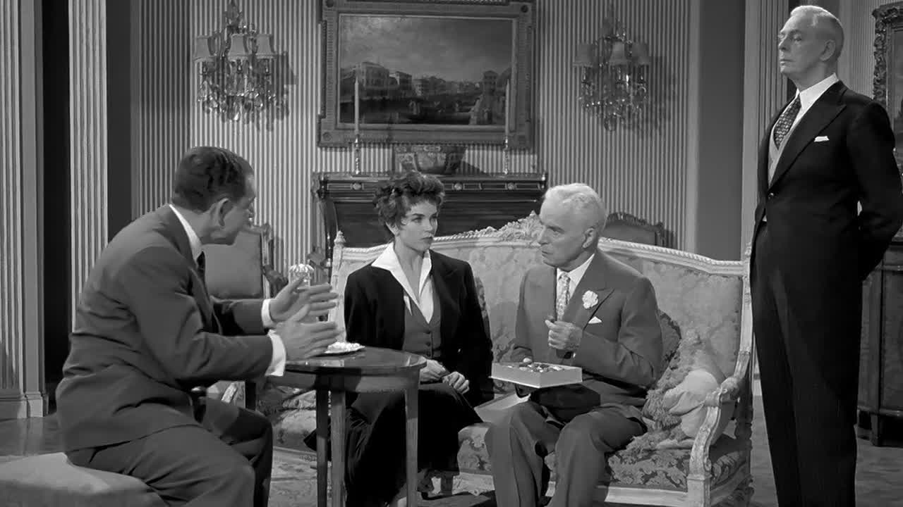 ⁣A King In New York 1957 1080p BluRay x264 AAC-