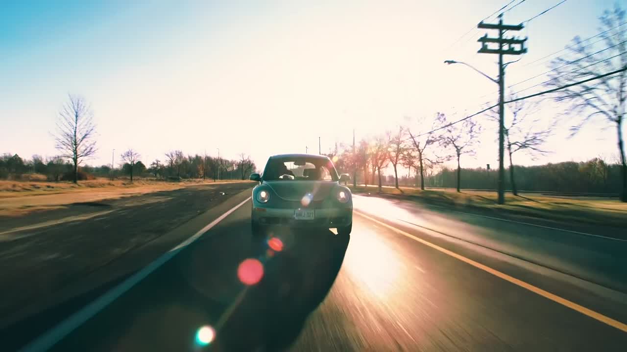 ⁣A Beginners Guide to Endings 2010 WEBRip x264 AAC