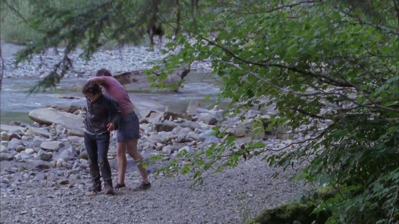 ⁣True Adolescents 2009 WEBRip x264 AAC