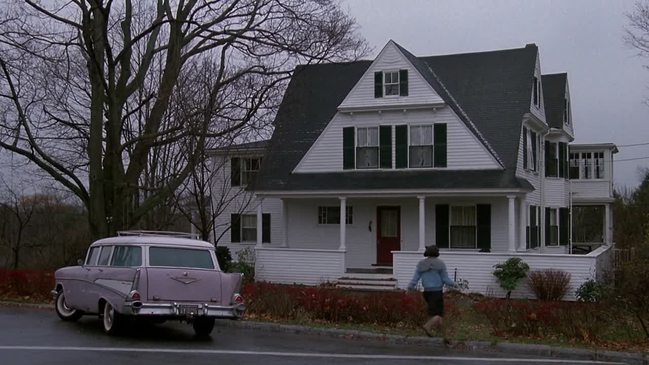 Mermaids 1990 1080p BluRay x264-[YTS AM]