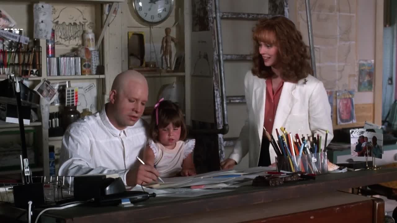 ⁣The Boyfriend School 1990 WEBRip x264 AAC