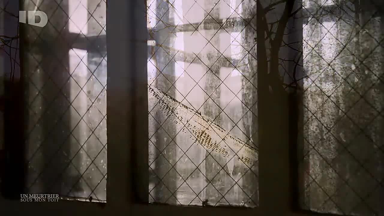 ⁣Un meurtrier sous mon toît