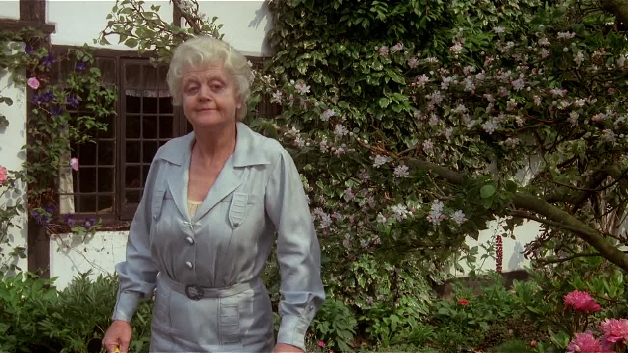 ⁣The Mirror Crack'd 1980 1080p BluRay x264 YIFY