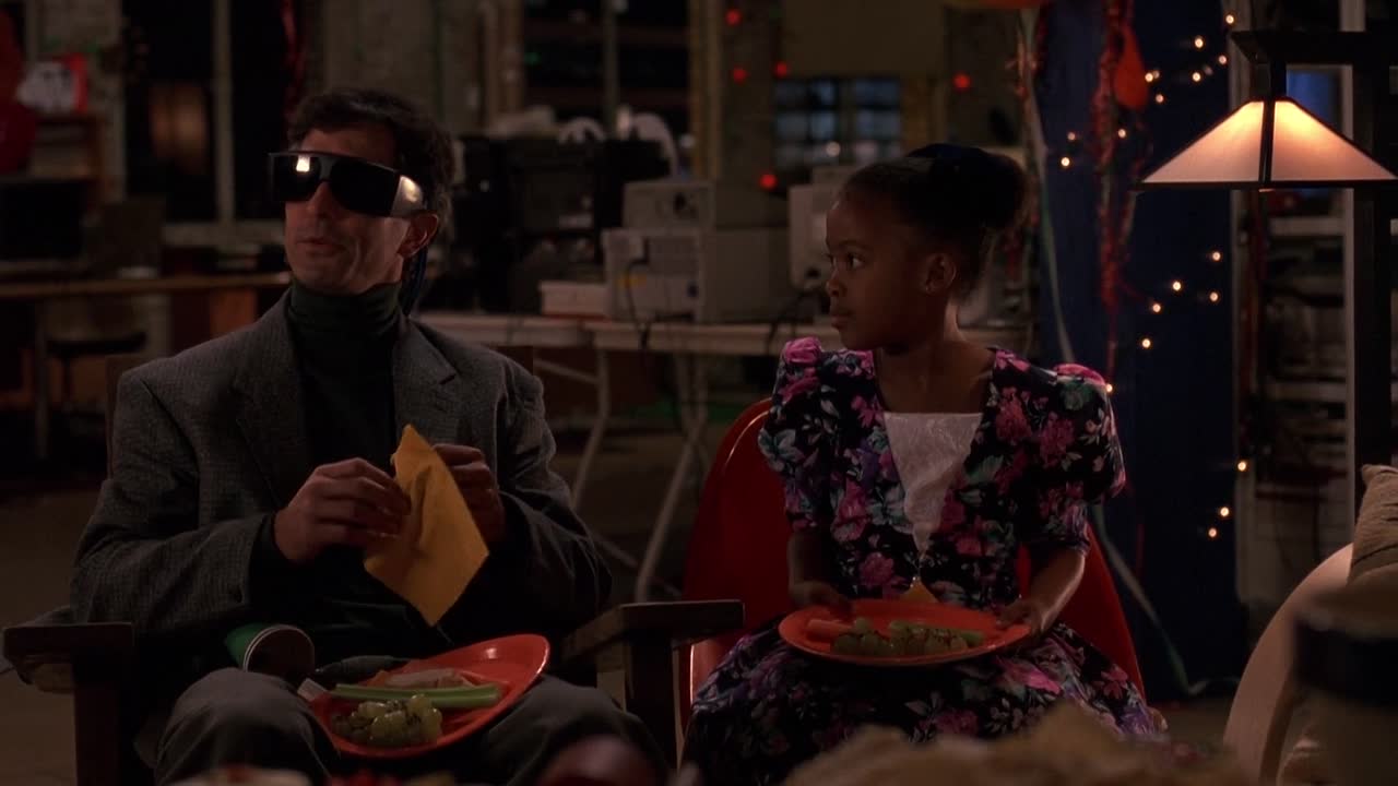 ⁣Sneakers 1992 1080p BluRay x264-[YTS AG]