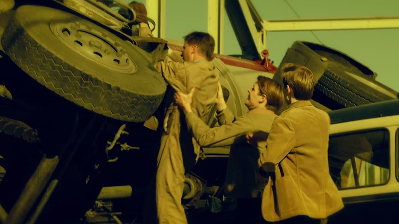 The Girl With The Dragon Tattoo 2011 1080p BluRay x264 AAC5 1-