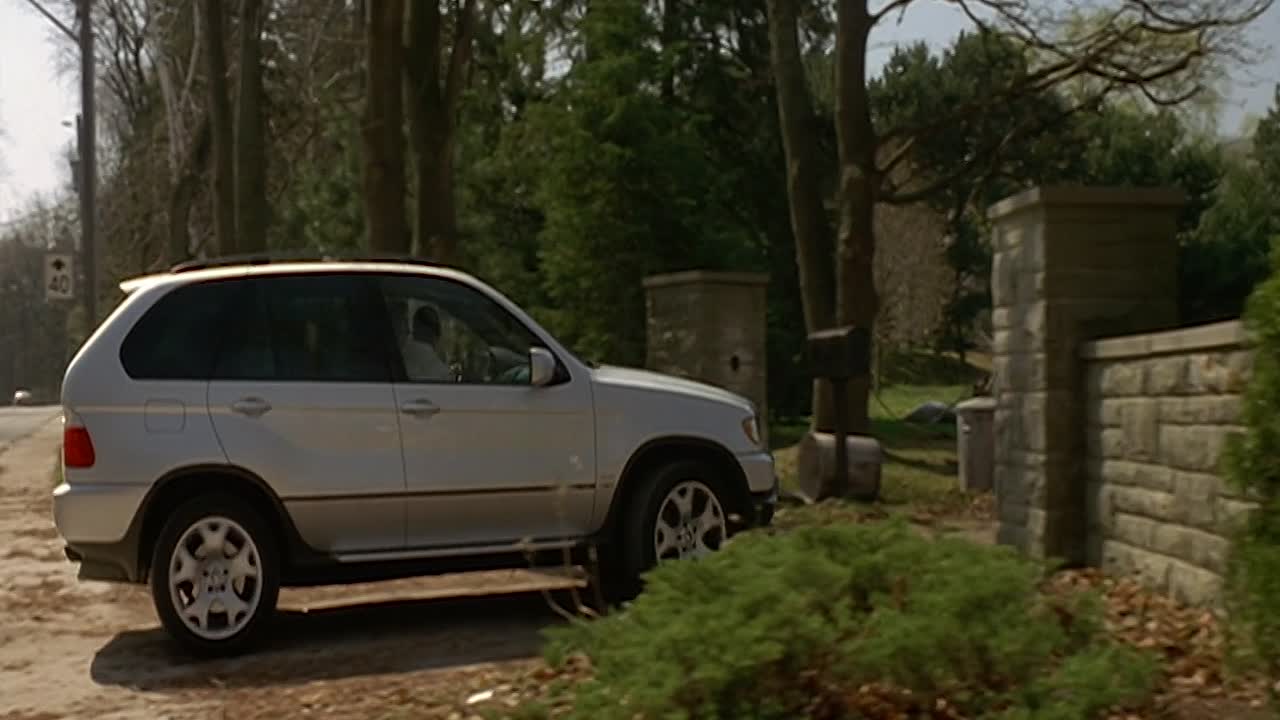 ⁣Avenging Angelo 2002 1080p WEBRip x264 AAC-