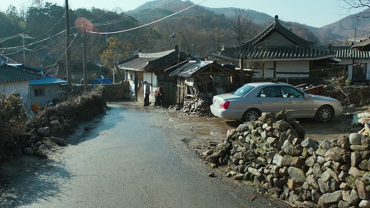 ⁣The Wailing 2016 KOREAN HC ENG SUBS 1080p BluRay x264 AAC5 1-