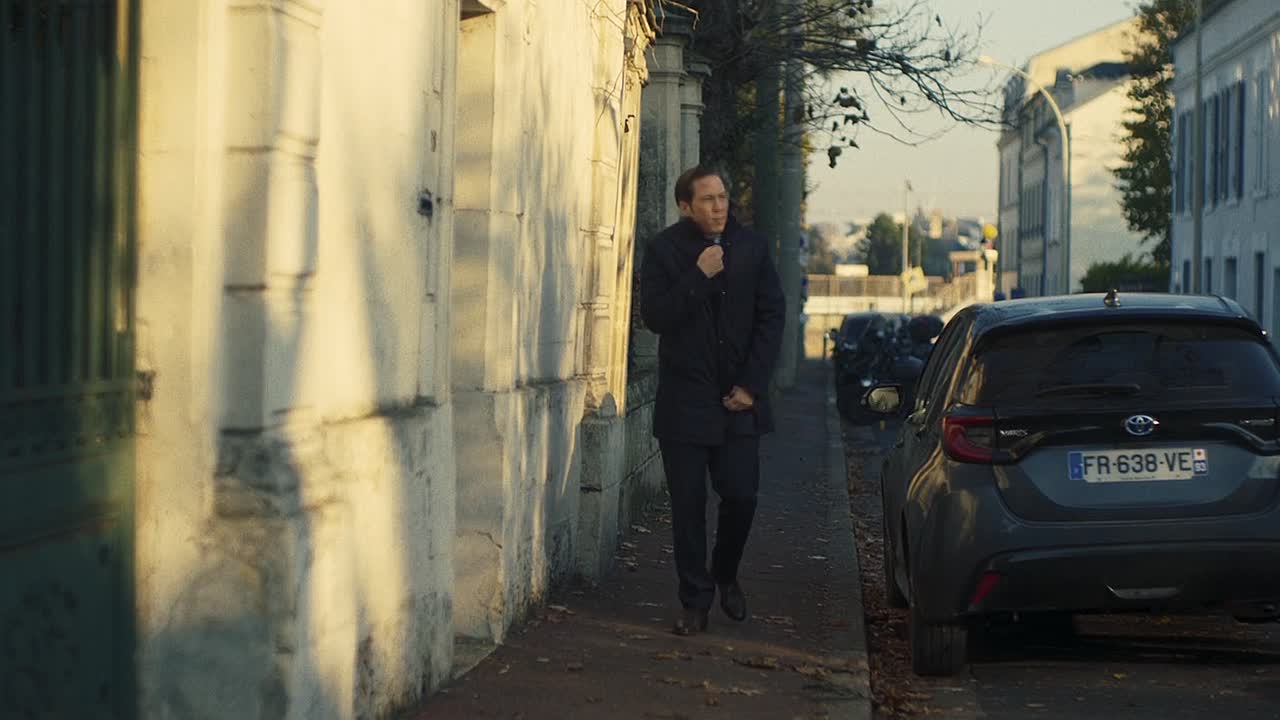 Les Promesses 2021 FRENCH 1080p BluRay x264 AAC5 1-