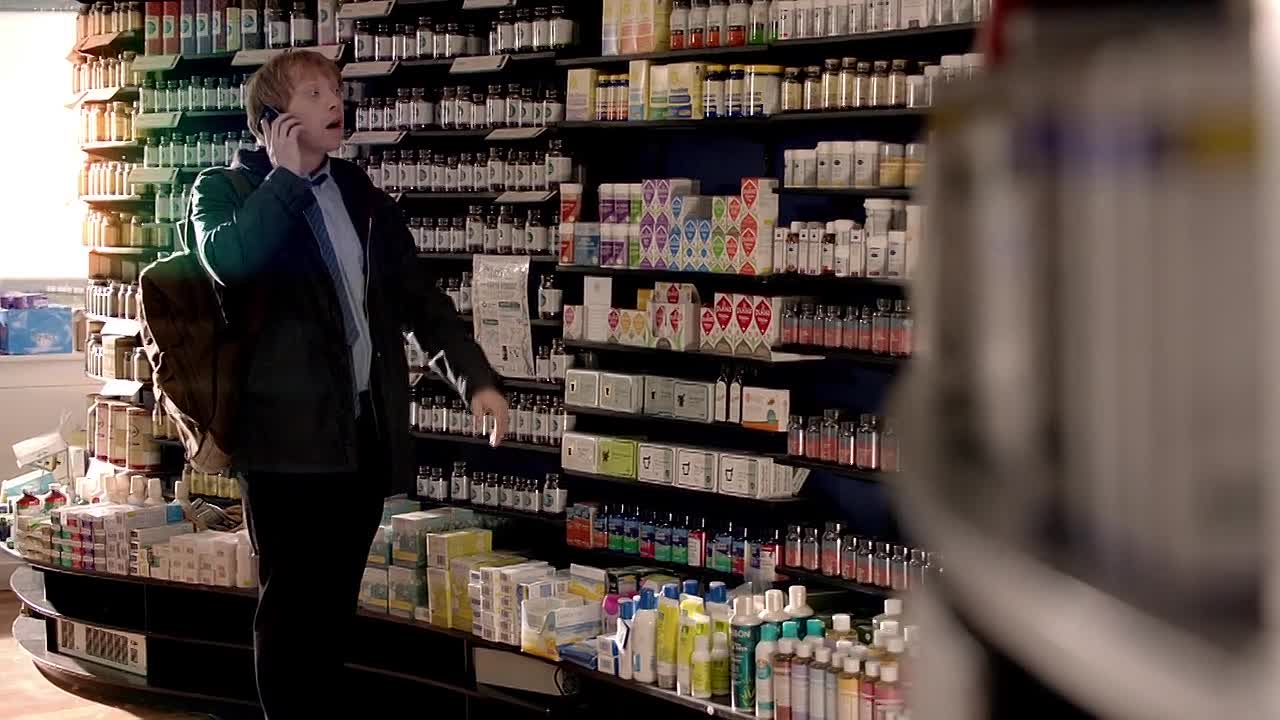 Sick Note S01E04 The Golden Grain