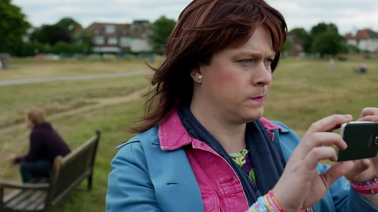 Sick Note S02E05 Constable Polly