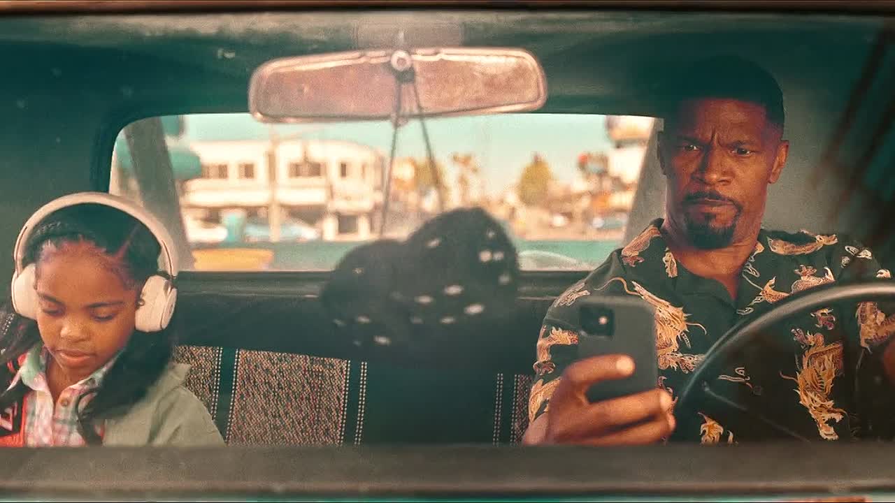 ⁣Day Shift 2022 1080p WEBRip x264 AAC5 1-