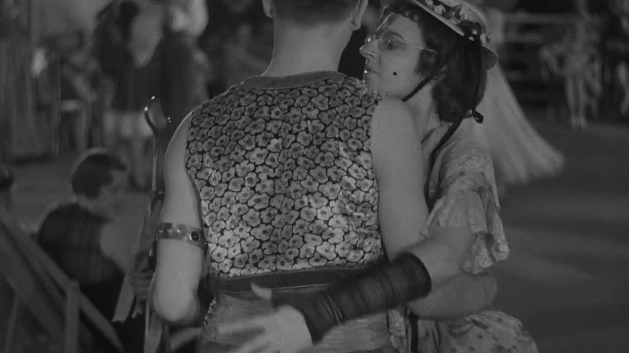 ⁣East of Shanghai 1931 WEBRip x264 AAC