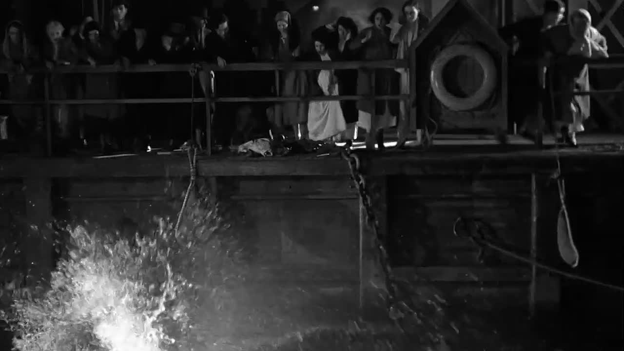 ⁣Number 17 1932 WEBRip x264 AAC