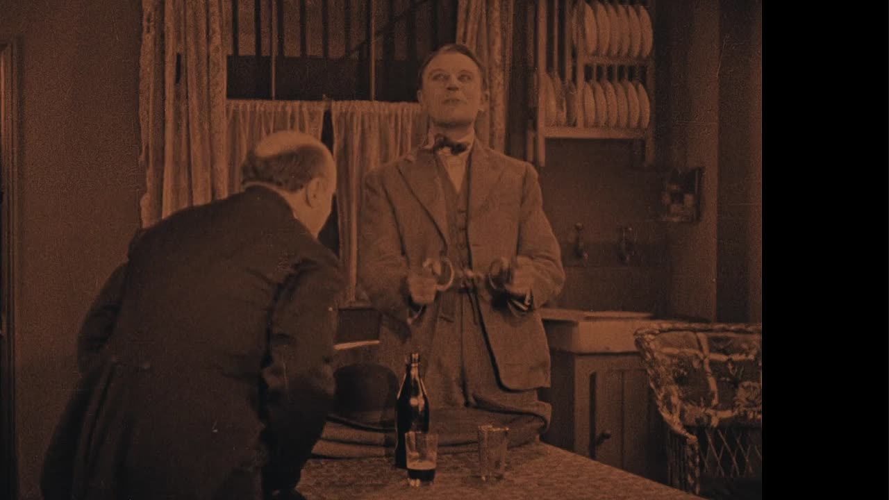 The Lodger A Story Of The London Fog 1927 1080p BluRay x264 AAC-