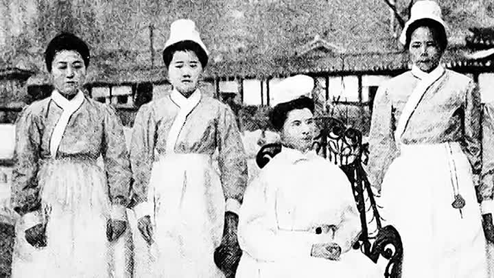 ⁣Florence Nightingale -Mother of Modern Nursing