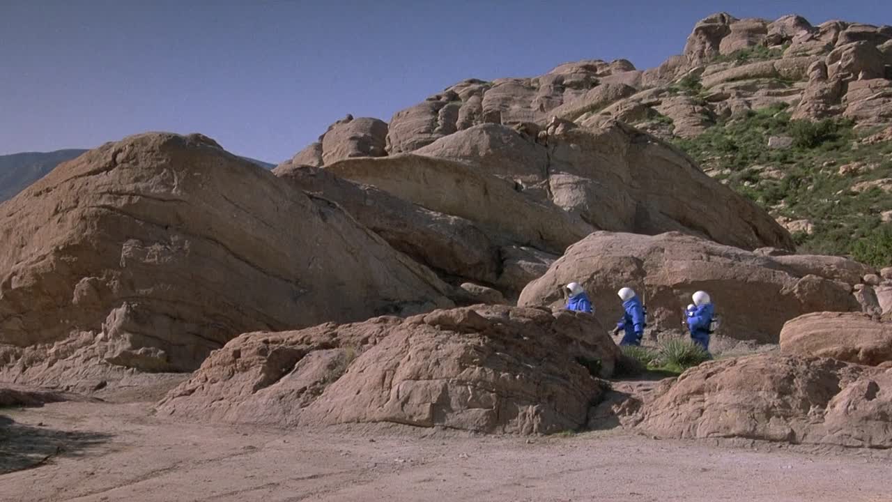 ⁣Amazon Women On The Moon 1987 1080p BluRay x264 AAC-