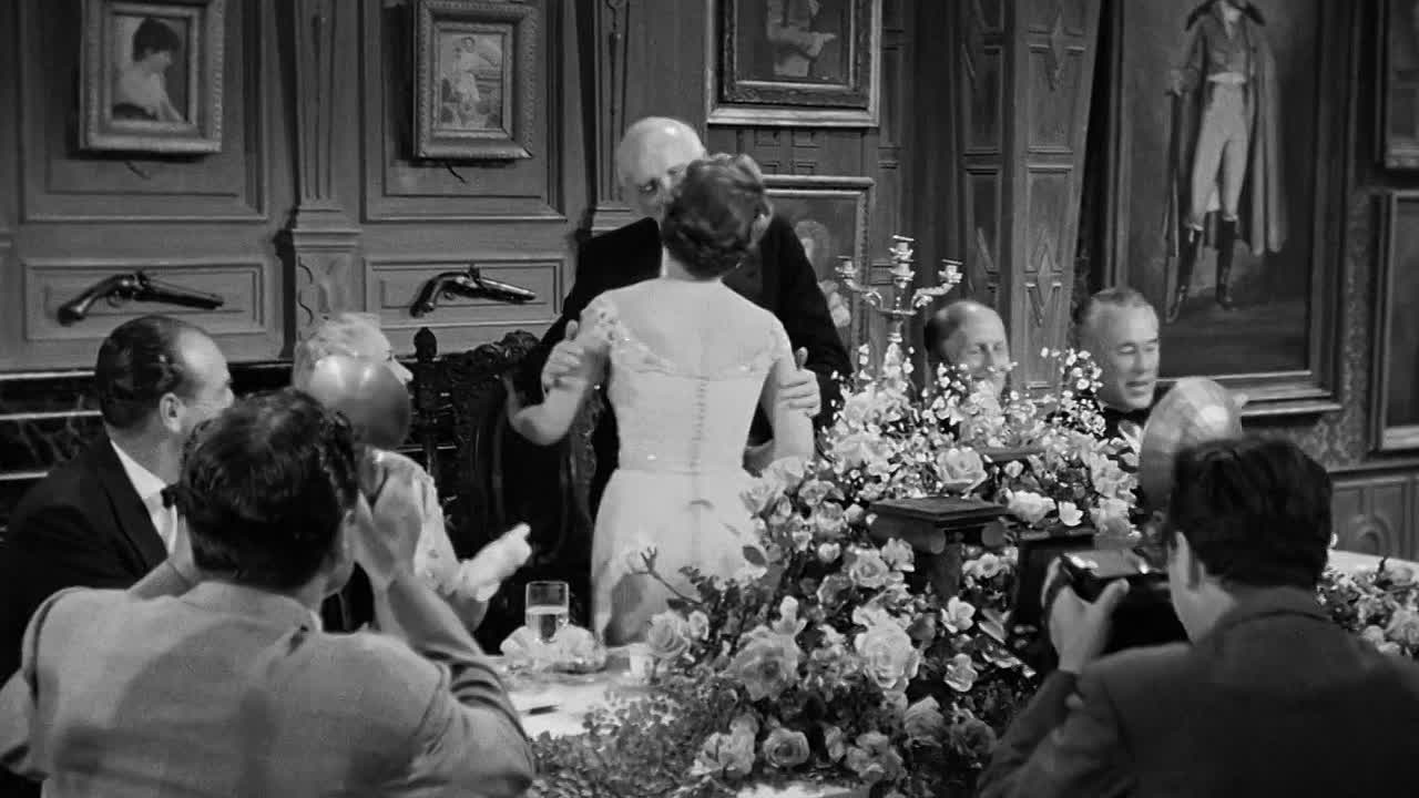 All About Eve 1950 1080p BluRay x264-[YTS AG]