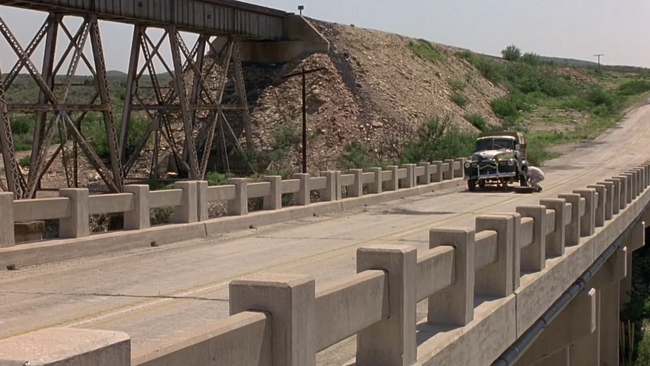 Lone Star 1996 1080p WEBRip x264-[YTS LT]