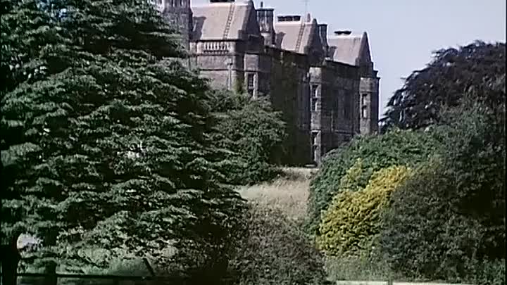 ⁣Whicker's World S02E04 -The Aristocracy Business