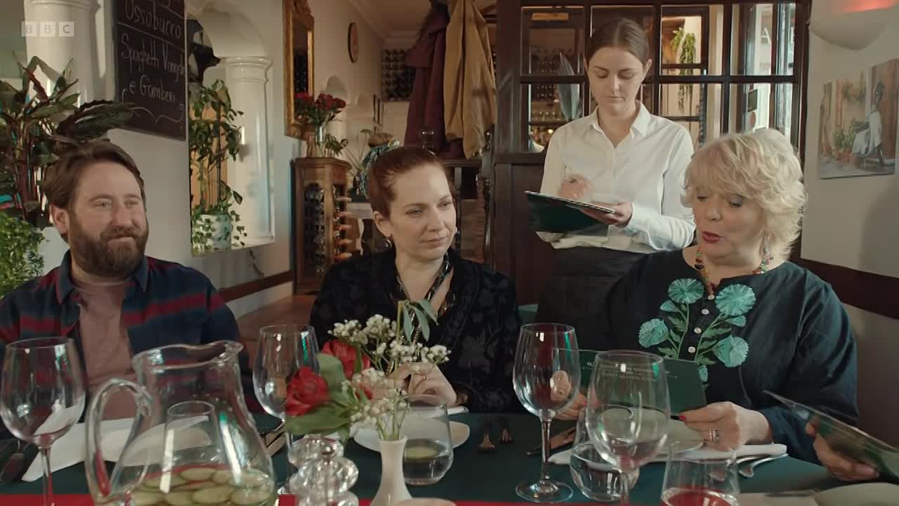 ⁣Here We Go S01E05 -Granny's New Boyfriend