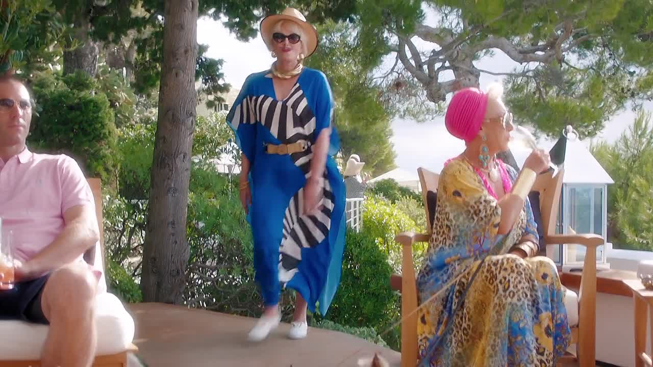 Absolutely Fabulous The Movie 2016 1080p BluRay x264-[YTS AG]