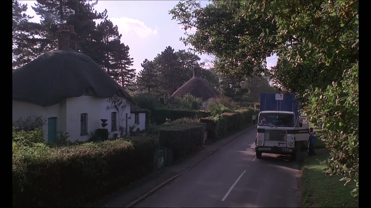 ⁣Alfie Darling 1975 1080p WEBRip x264 AAC