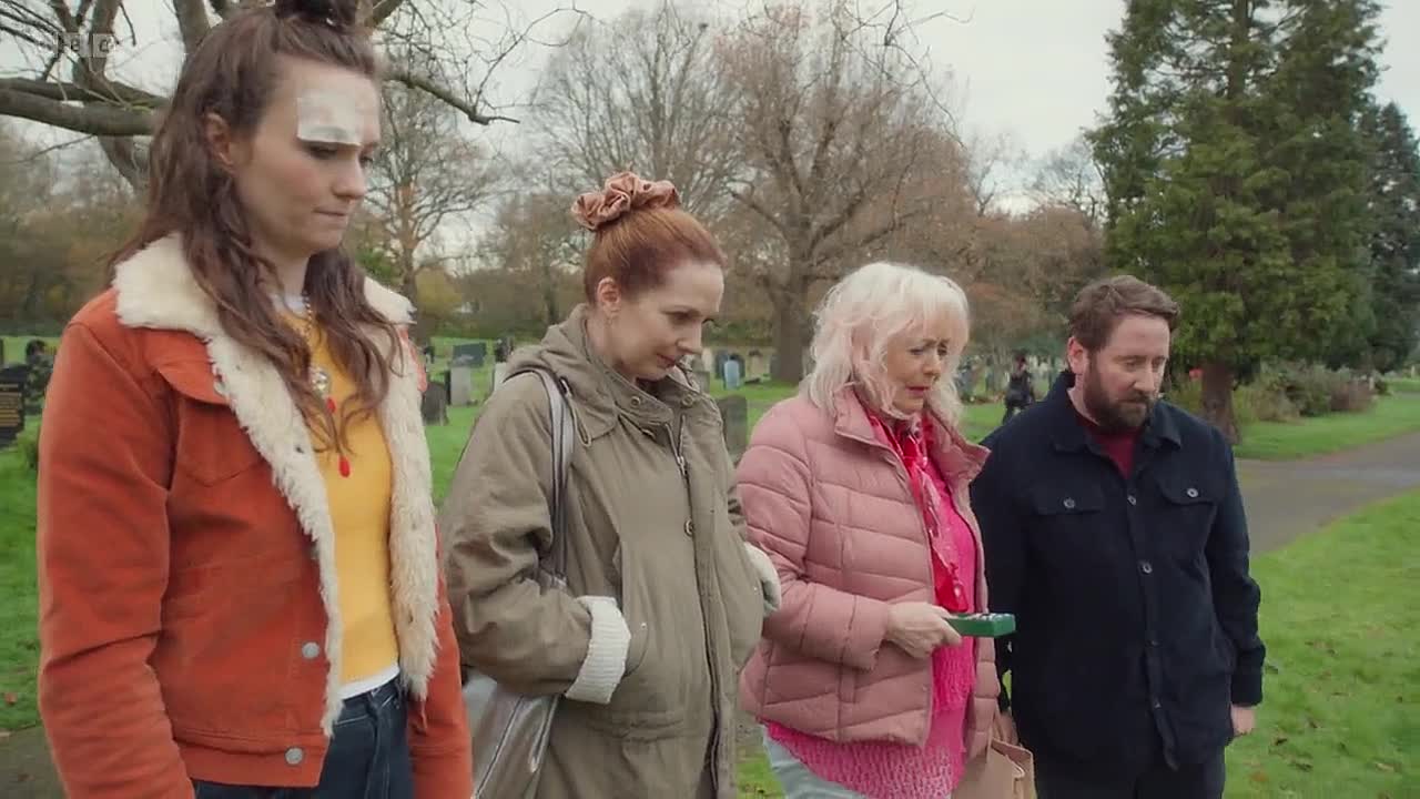 Here We Go S03E04 -Our Trip to Liverpool