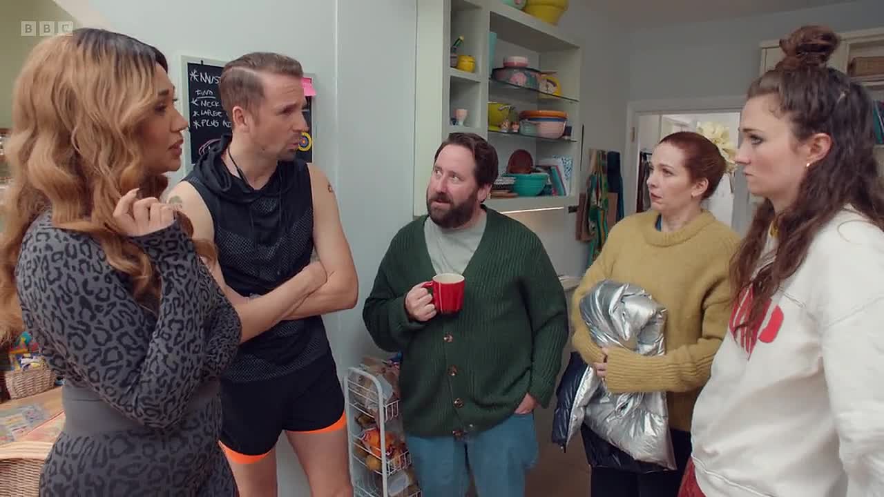 Here We Go S03E05 -Granny's Uno Hustle