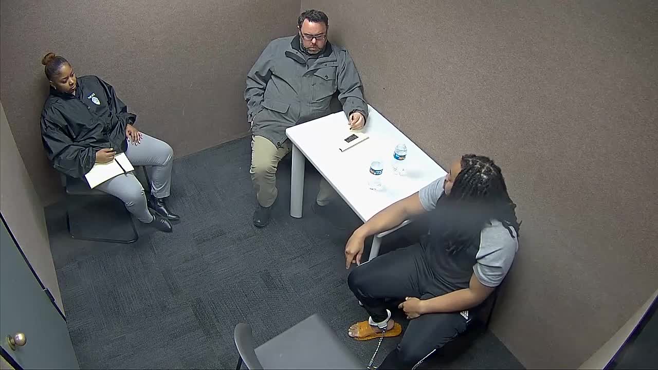 ⁣Signs Of A Psychopath S10E01