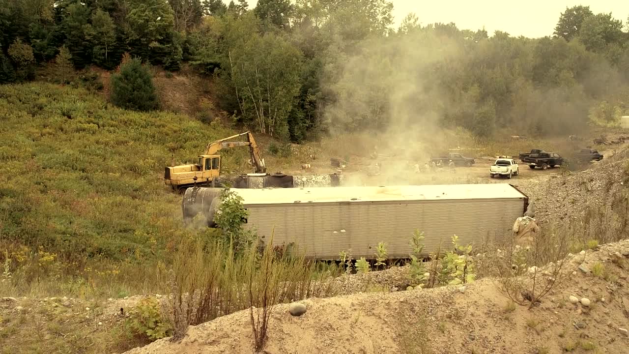 ⁣Pride Of Lions 2014 1080p BluRay x264 AAC5 1-