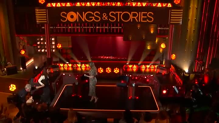 Songs And Stories With Kelly Clarkson S01E02 -Gloria Estefan