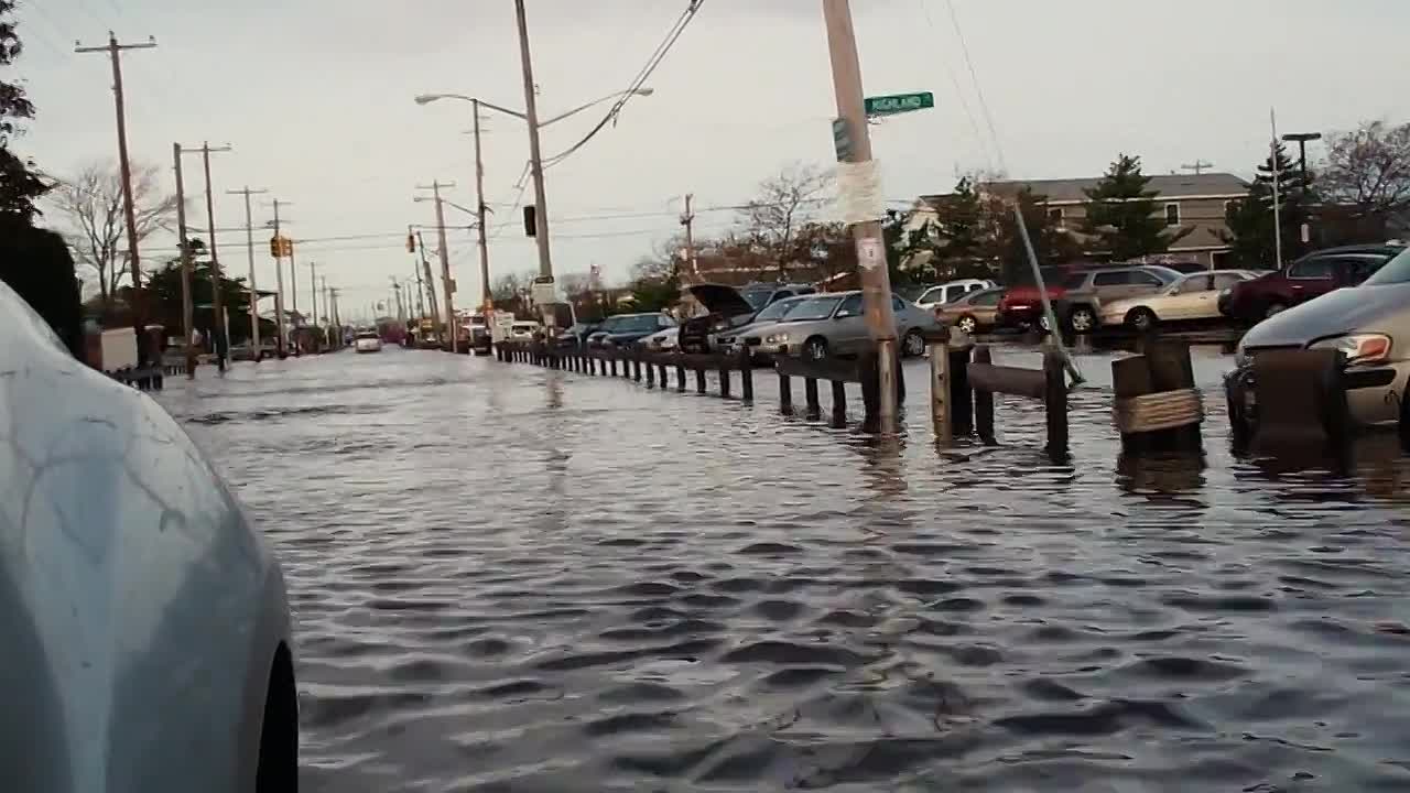 ⁣Survival Mode S01E08 -Superstorm Sandy