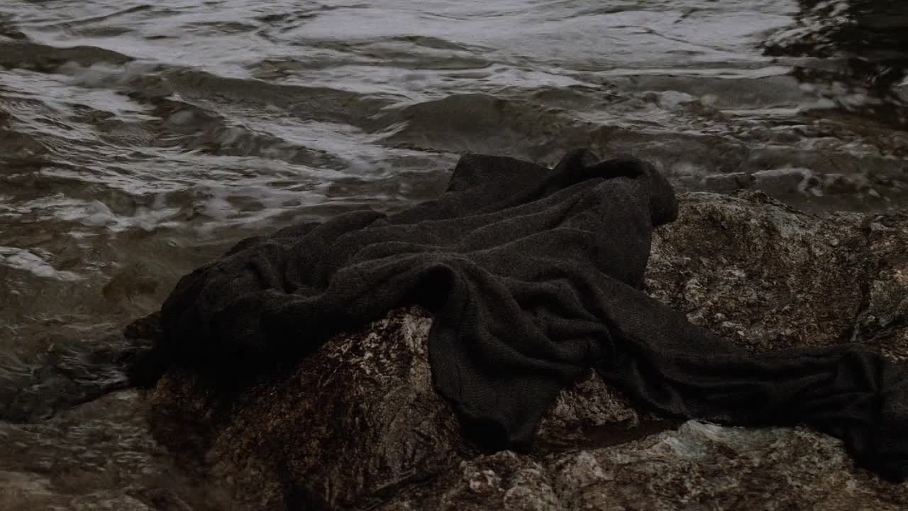 ⁣Were No Angels 1989 1080p BluRay x264 AAC5 1-