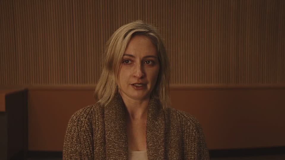 ⁣Professor T (2021) S01E02 -A Fish Called Walter