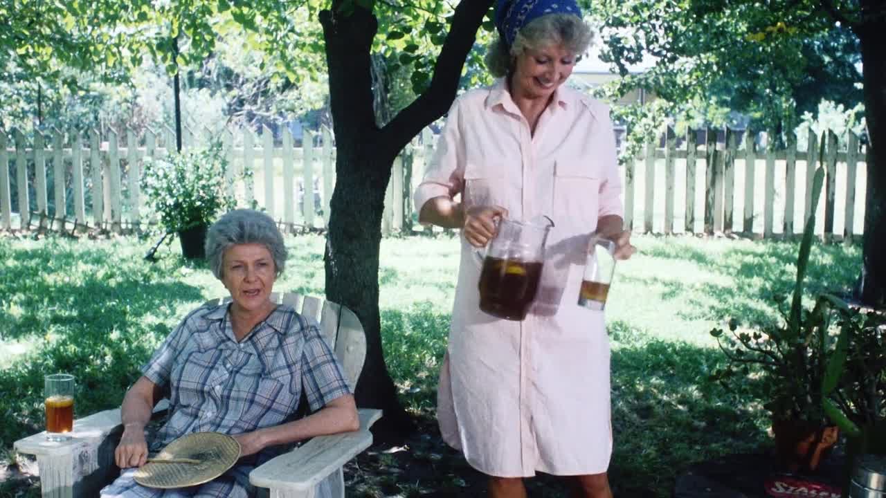 ⁣The Parade 1984 1080p WEBRip x264 AAC-