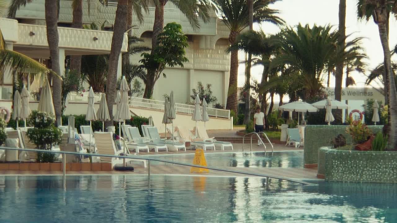 Islands 2025 HC ENG SUBS 1080p BluRay x264 AAC5 1-