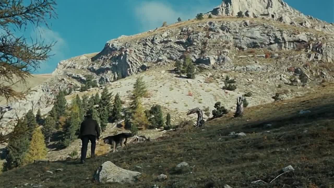 ⁣Le Silencieux 1973 FRENCH 720p WEBRip x264 AAC-456movie net