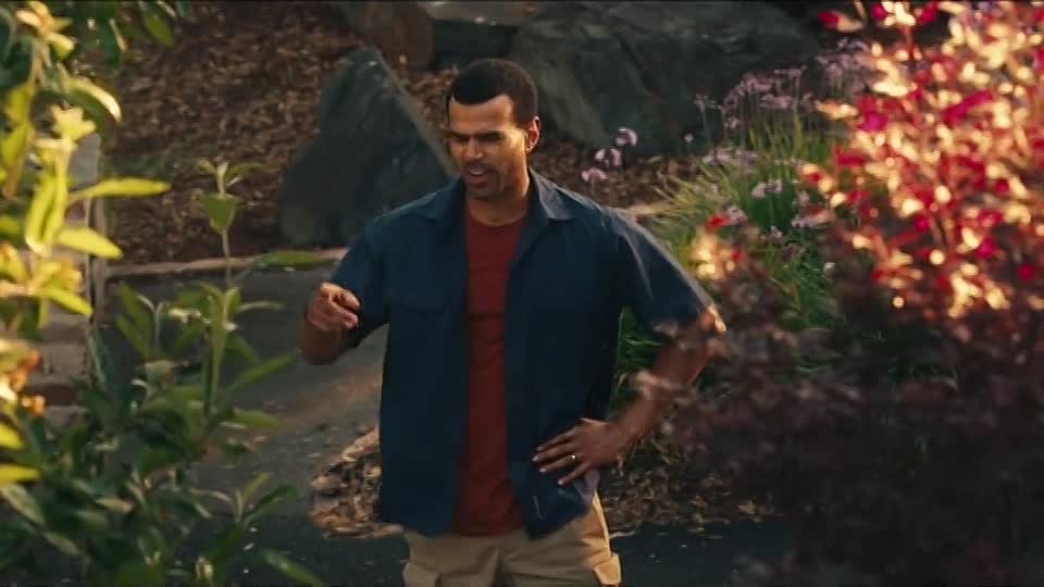 ⁣The Family Next Door 2025 S01E01