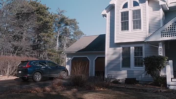 ⁣It Cuts Deep 2020 HDRip XviD AC3-EVO