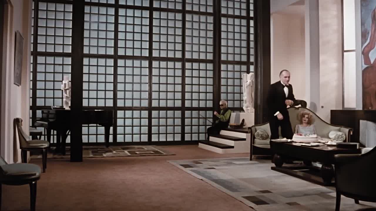 ⁣Le Trio Infernal 1974 FRENCH WEBRip x264 AAC