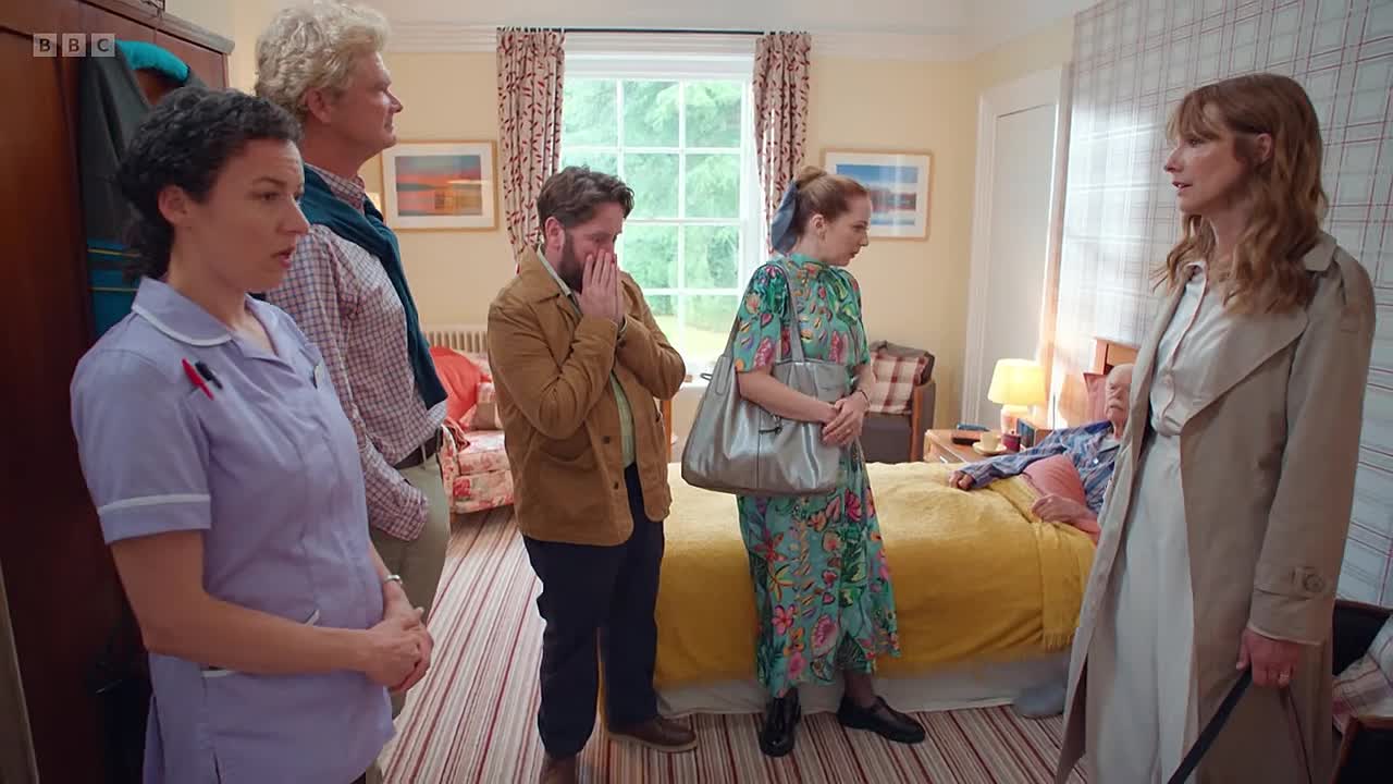 Here We Go S02E05 -Cherry's Wedding Dress