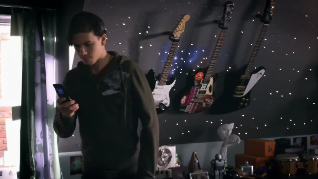 All The Small Things E06 (2009)