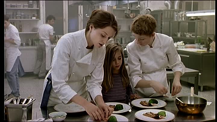 Bella Martha AKA Mostly Martha 2001 PAL DL DVD5 German MC-One MVO