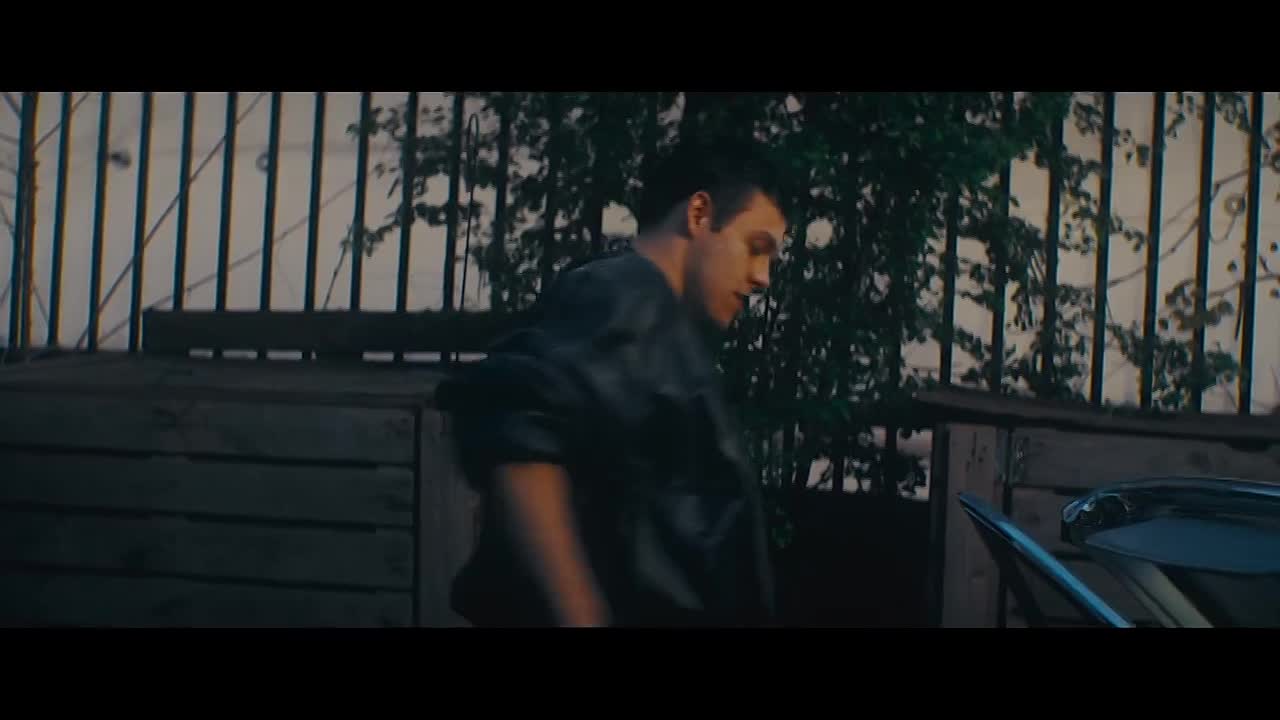 Amsterdam Narcos S01E02 -Bonnie and Clyde