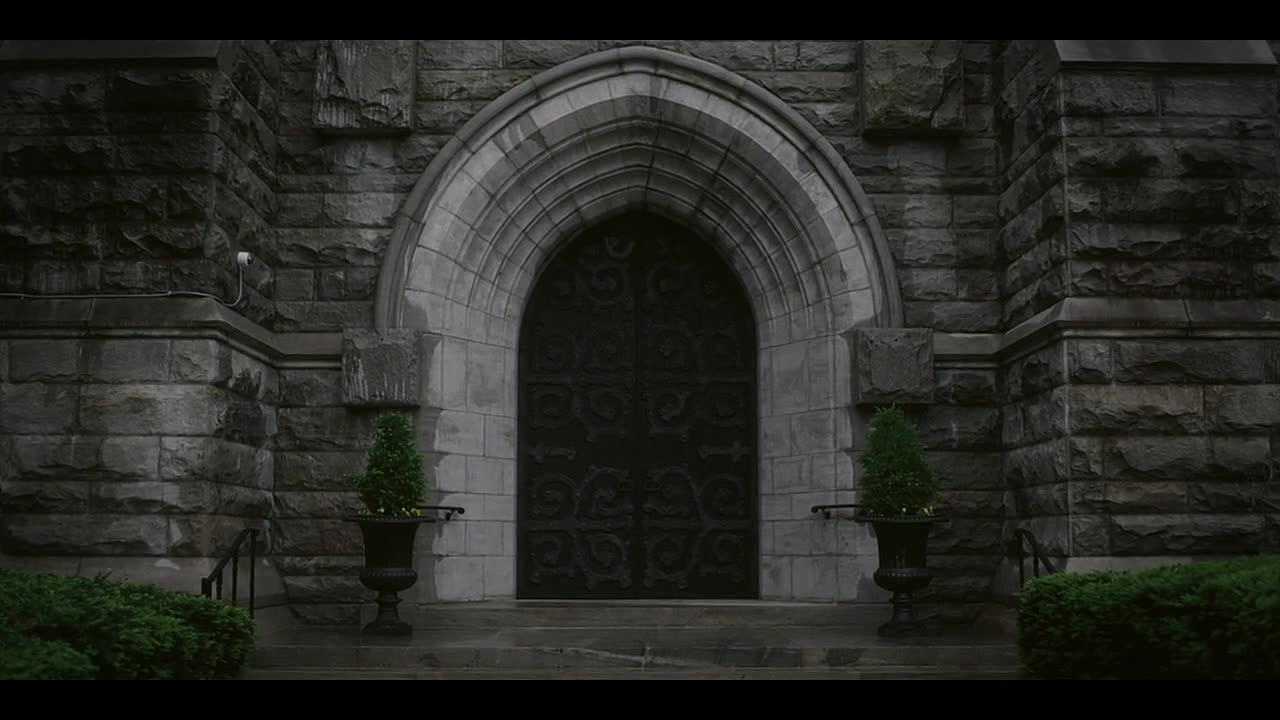 Let the Devil In S01E01 -Shock