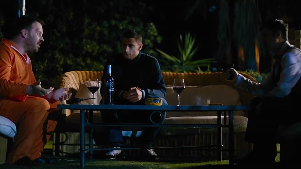 ⁣The Rise and Fall of a White Collar Hooligan 3 2014 WEBRip x264 AAC