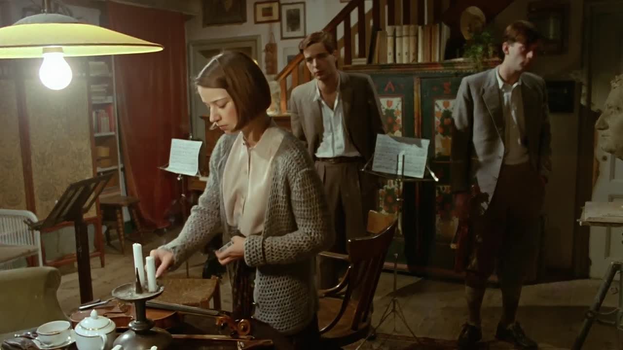 ⁣Die weisse Rose 1982 GERMAN 1072p WEBRip x264 AAC-456movie net