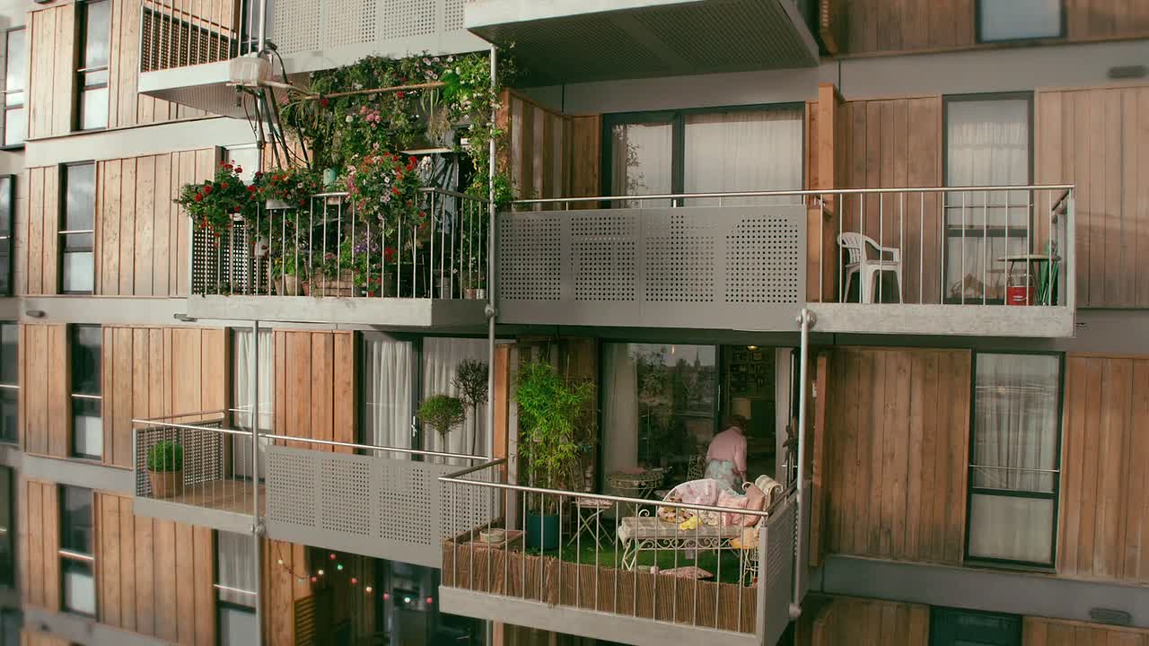 ⁣Roald Dahls Esio Trot Deleted Scenes 2015 1080p BluRay x264 AAC5 1-