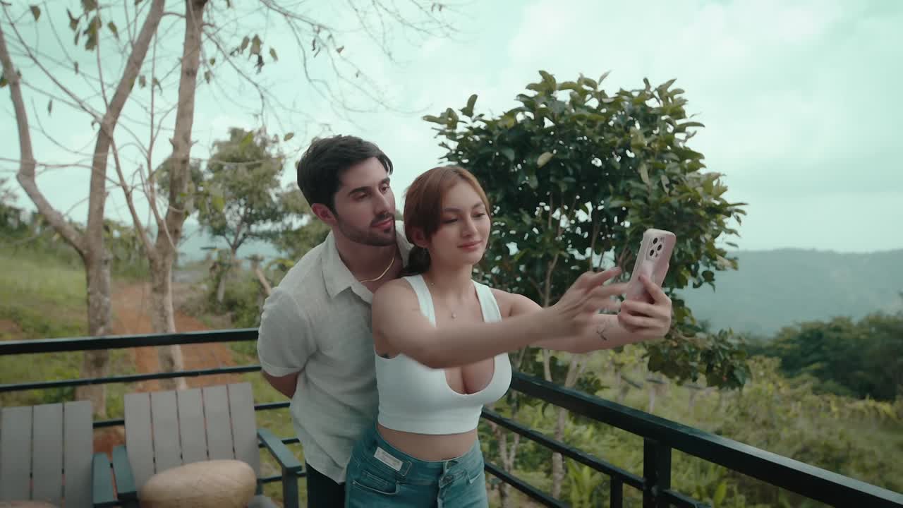 Sa Gabing Mainit 2025 1080p Tagalog WEB-DL HEVC x265 BONE