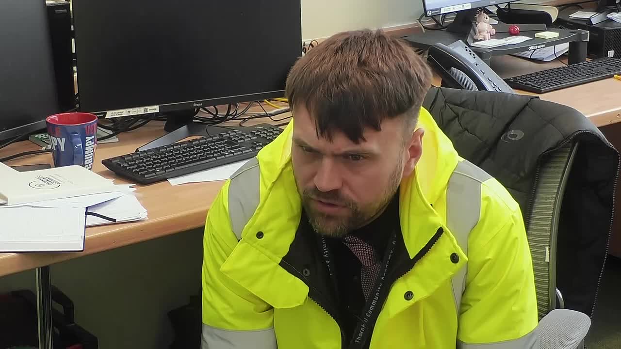 ⁣Educating Yorkshire S02E03